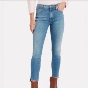 MOTHER The Stunner Zip Ankle Step Fray Camp Expert Size 29 Jeans